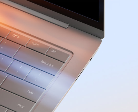 Nærbillede af laptoptastatur, der viser Copilot-tasten